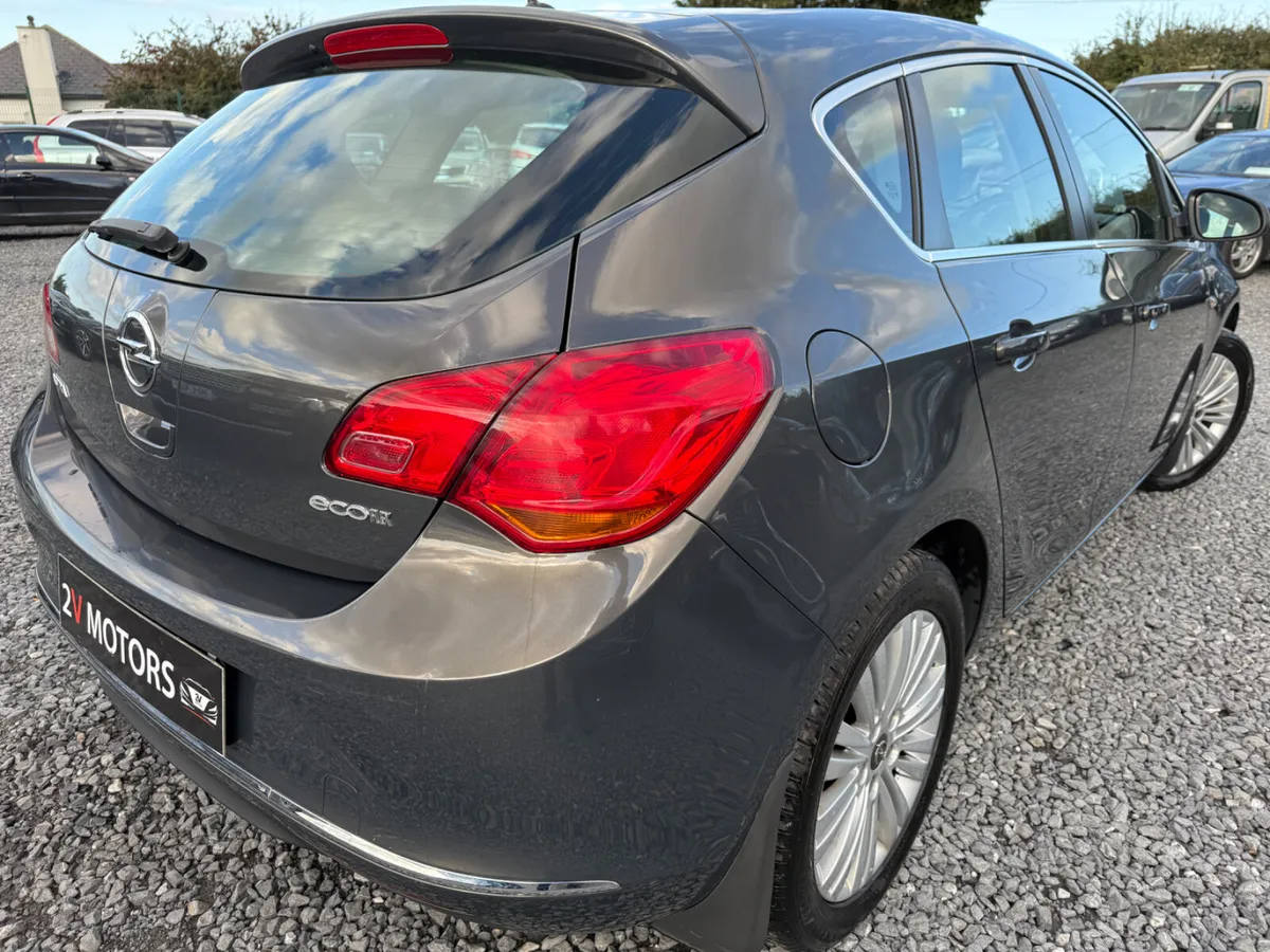 🔵 Opel Astra EXCITE 1.6 CDTI 110PS ECO 5DR - Image 4