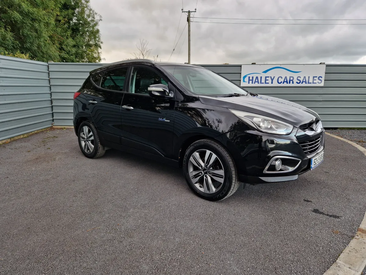 152 HYUNDAI IX35...LEATHER INT...NCT 9/27 - Image 1