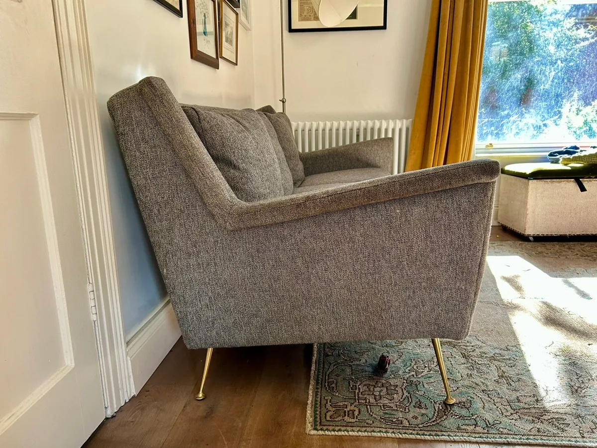 West elm mid century style sofa - Image 4