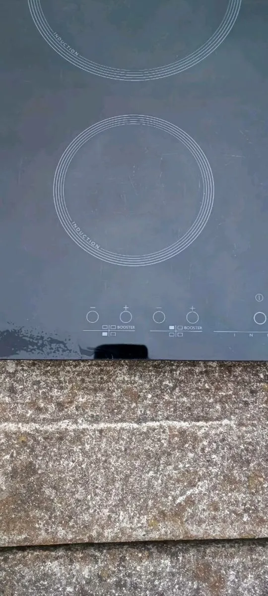 Induction hob - Image 4