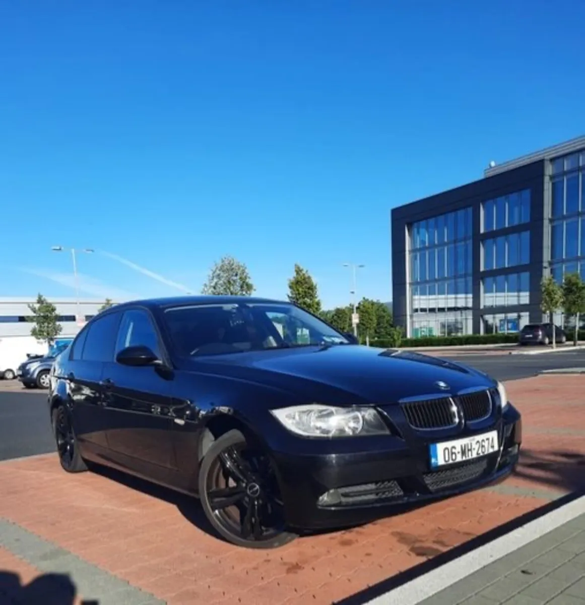 BMW 3-Series 2006 - Image 1