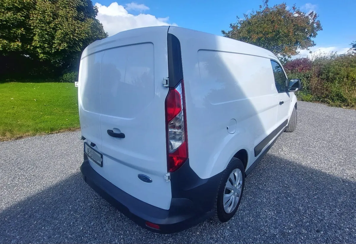 Ford Transit Connect - Image 3