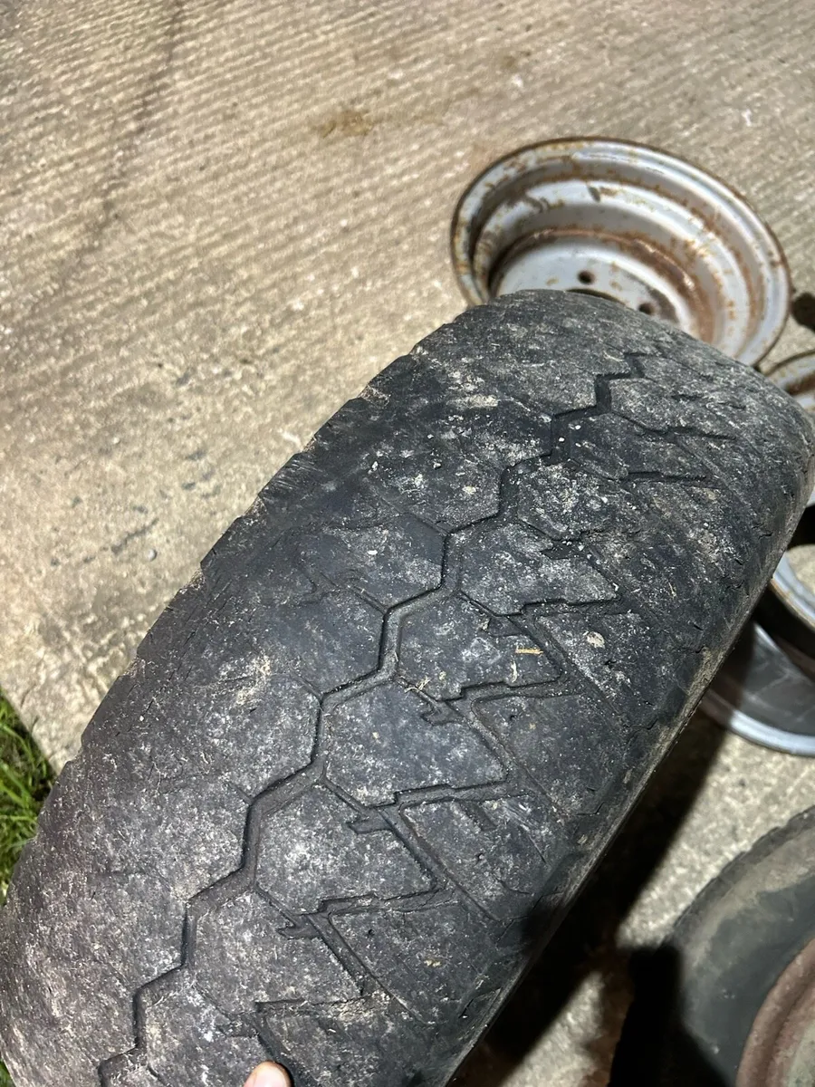 6 Stud Rims - Image 3
