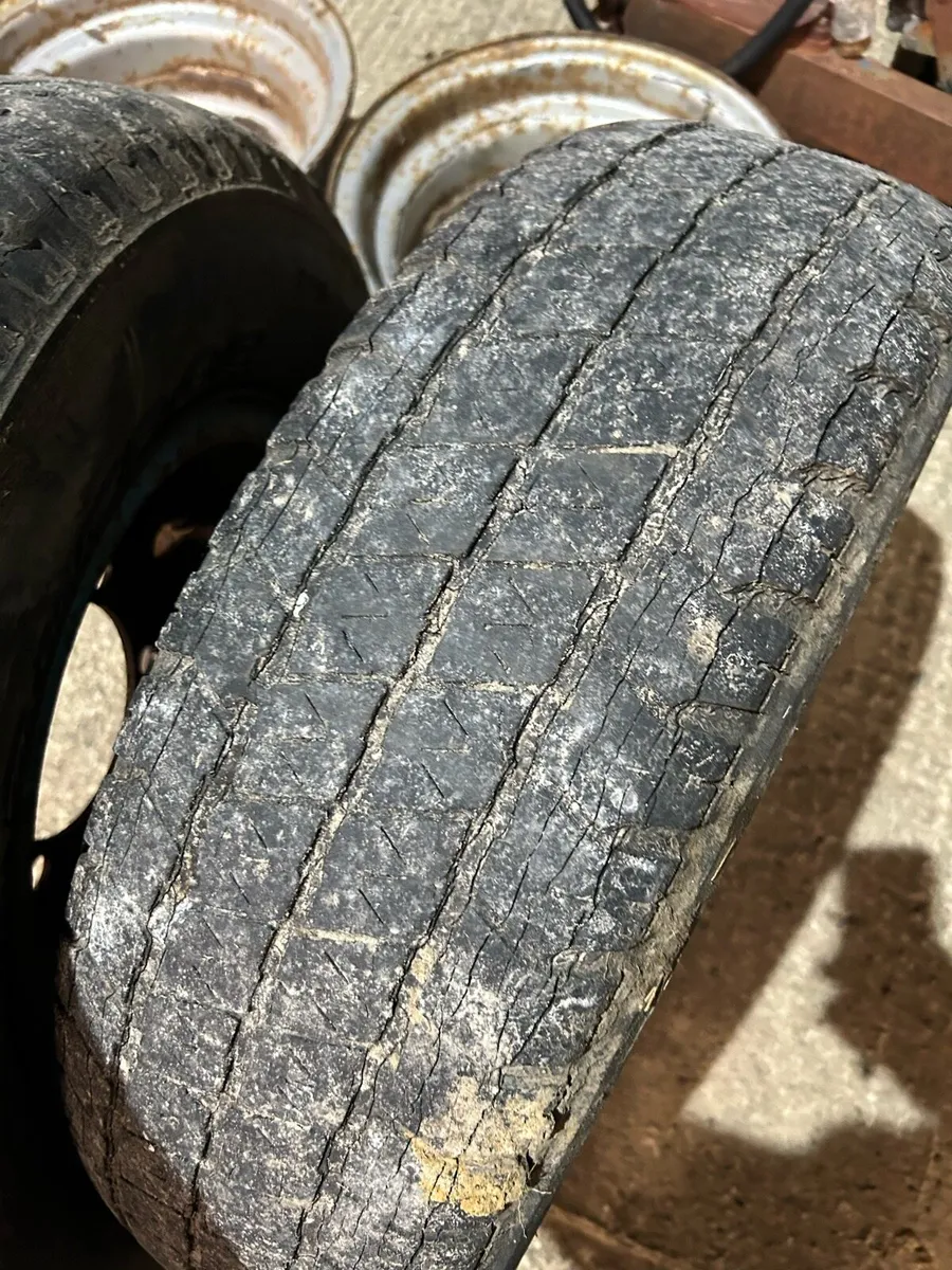 6 Stud Rims - Image 4