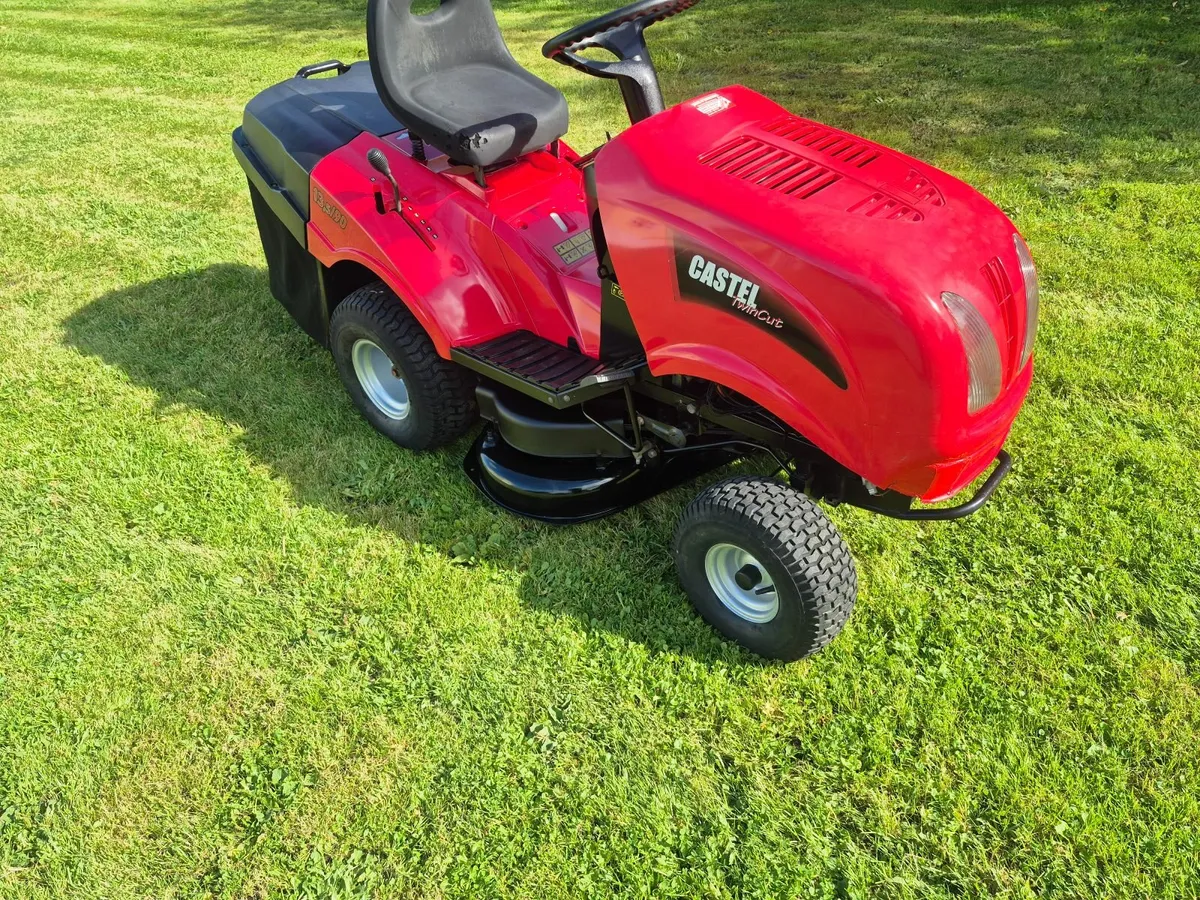 Castlegarden ride on lawnmower - Image 4