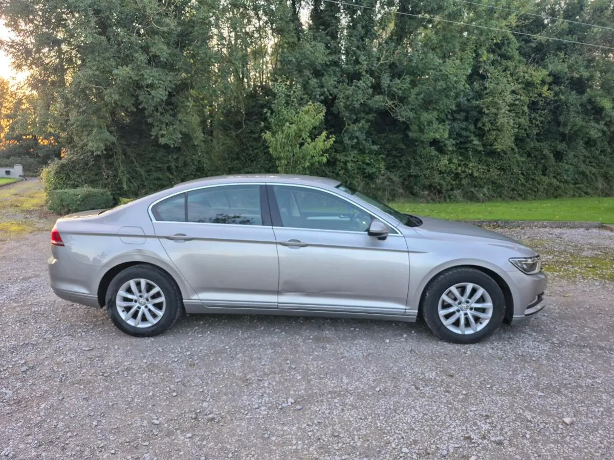 VW Passat - Image 2