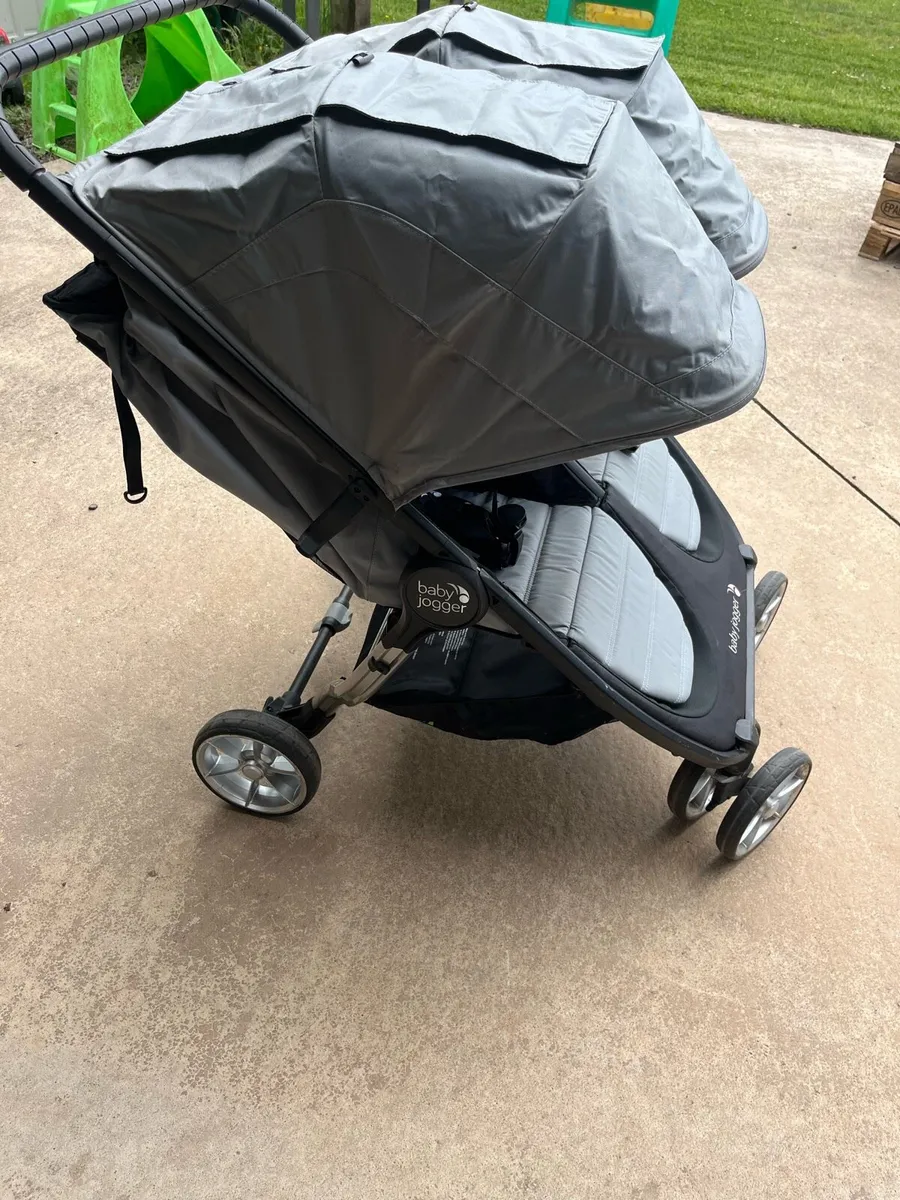 Double buggy - Image 2