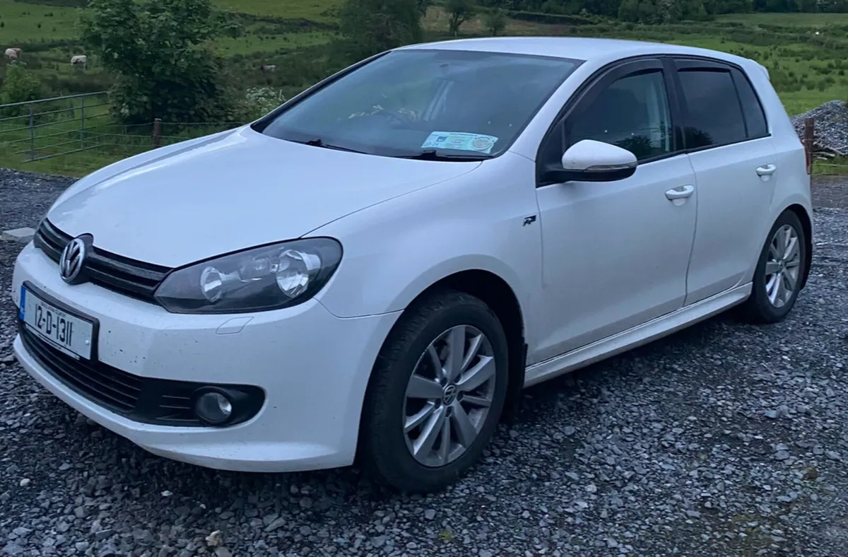 Volkswagon Golf - Image 4