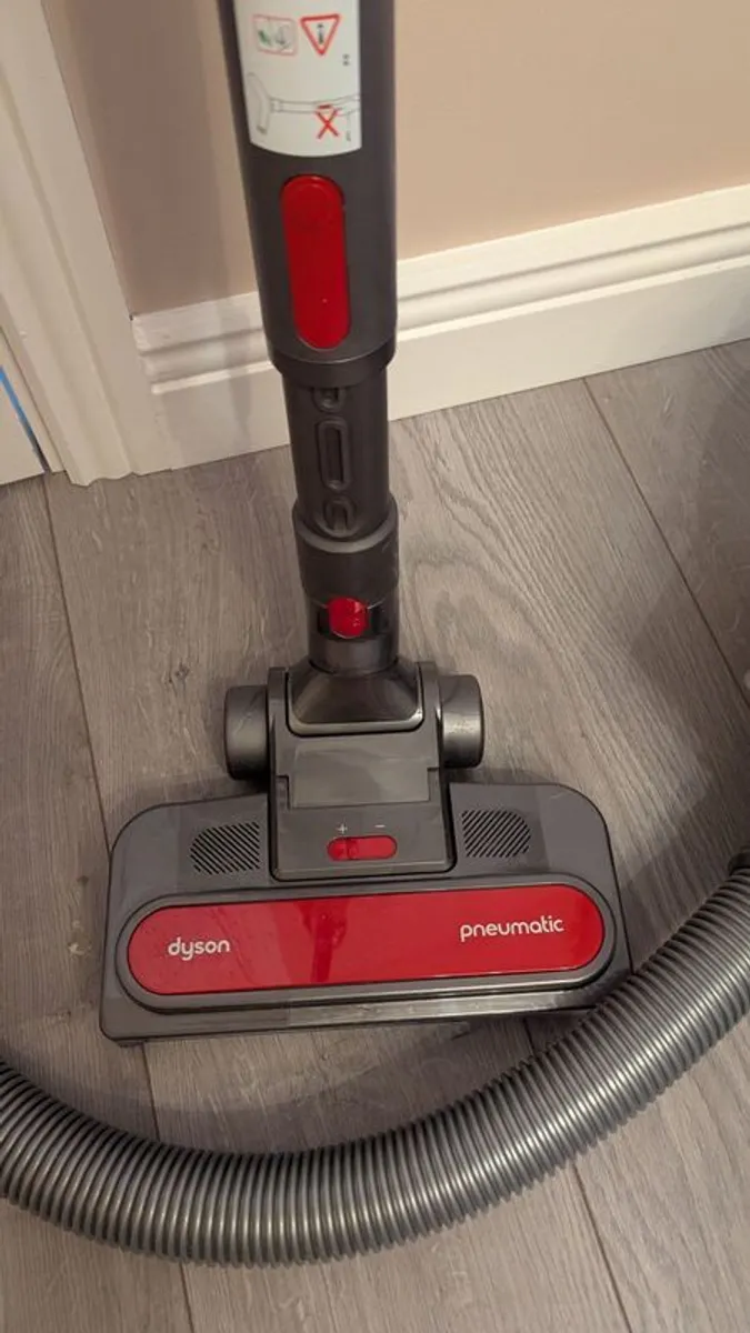 Dyson Big Ball Multi Floor 2 - Image 3