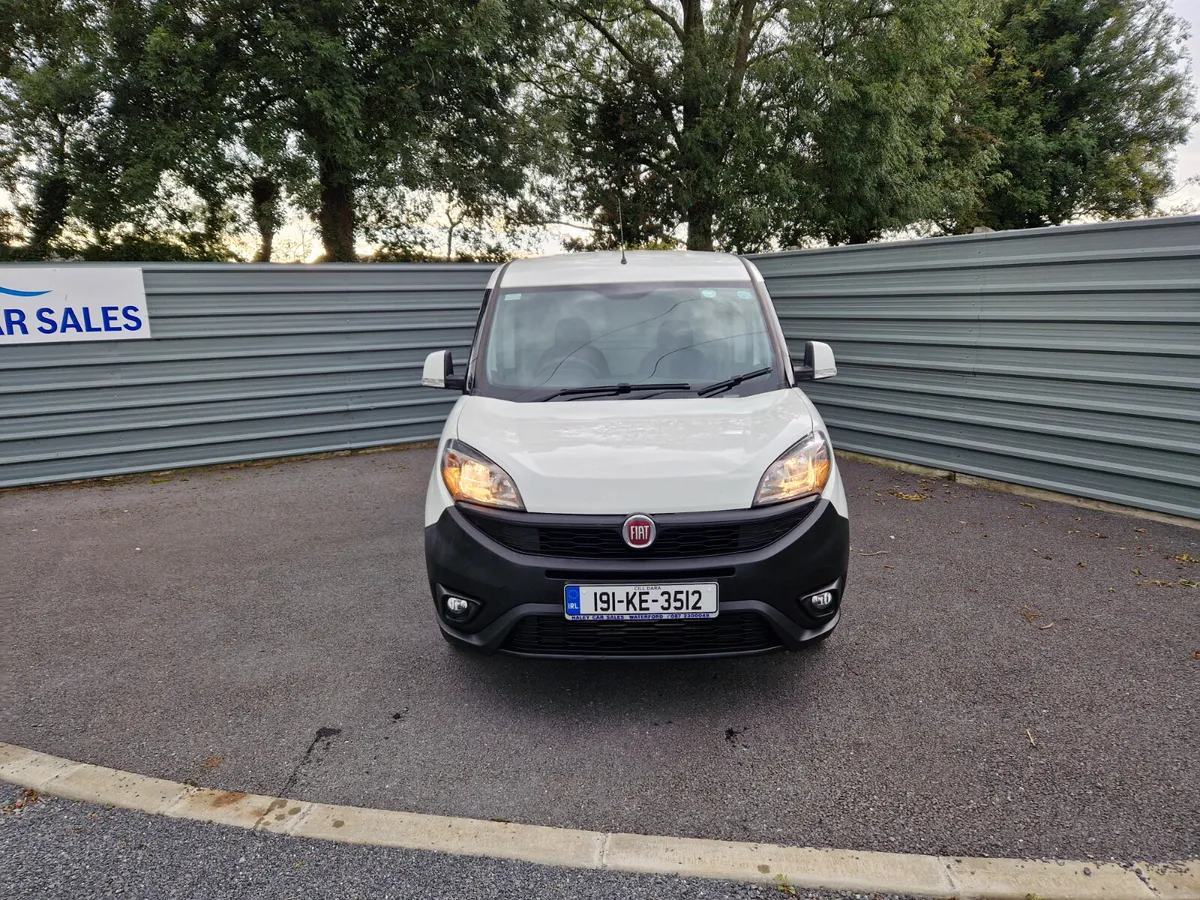 19 FIAT DOBLO - Image 2