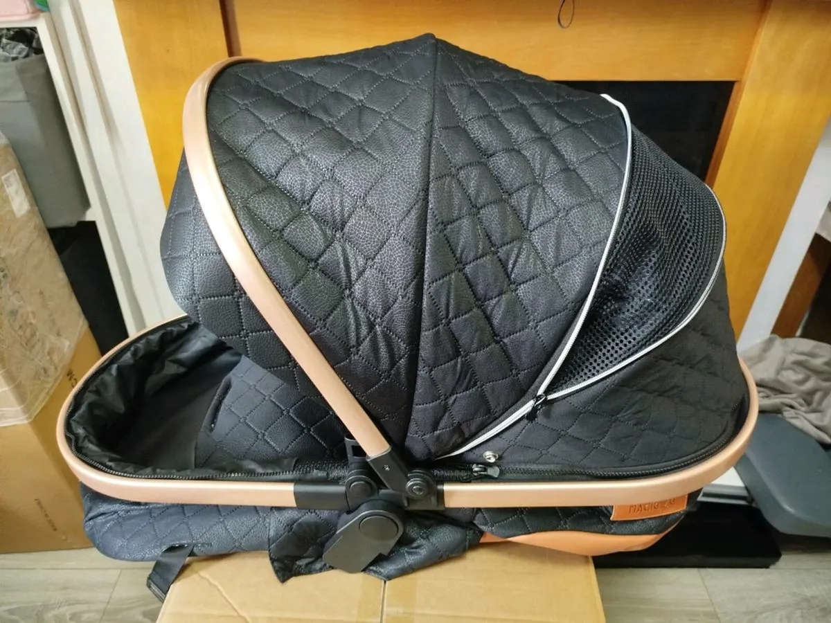 Travel system/ Buggy/ Pram/ Stroller/ Pushchair. 3 - Image 4