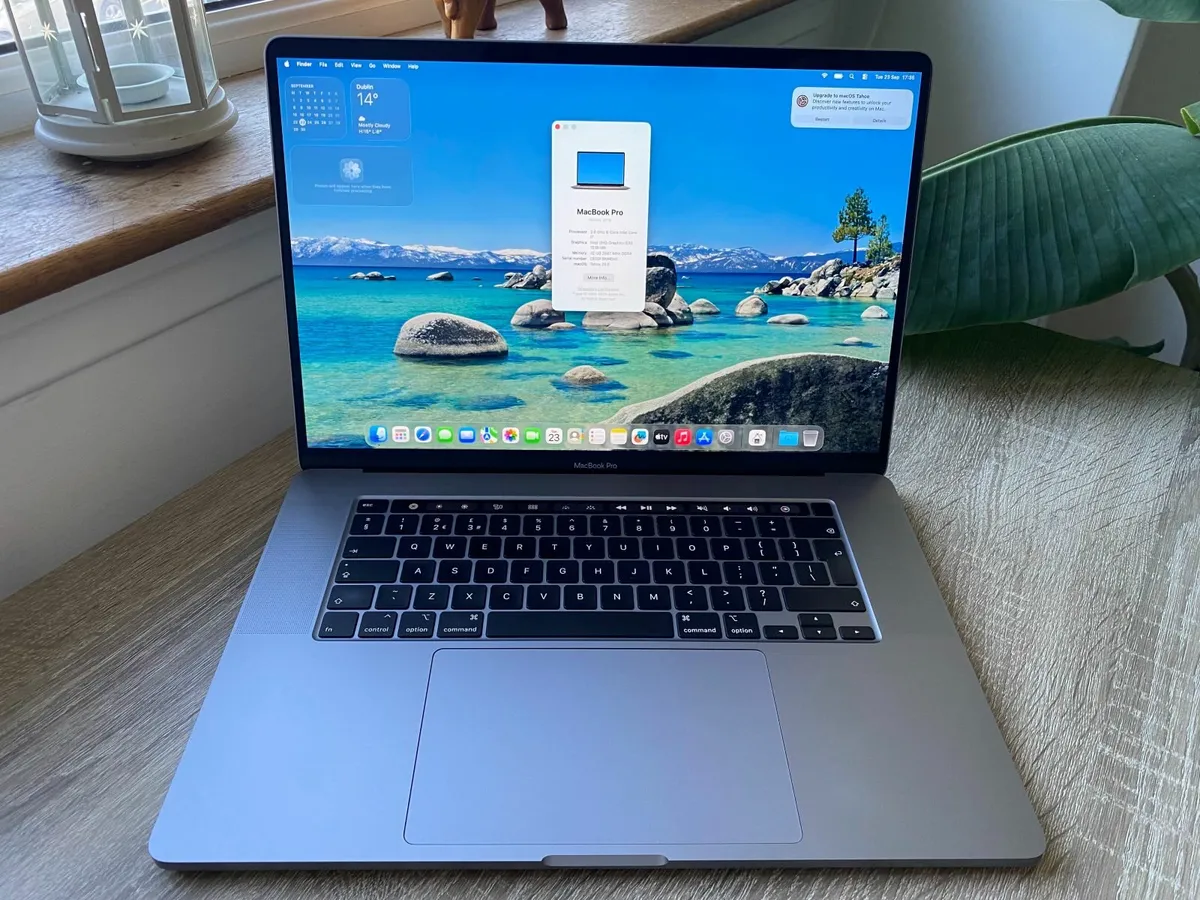 Apple MacBook Pro 16inch (2019) i7 | 32GB | 512GB - Image 1
