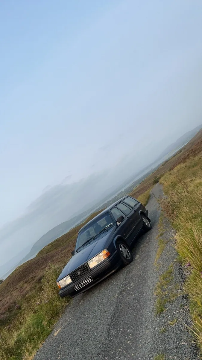 Volvo 940 - Image 1