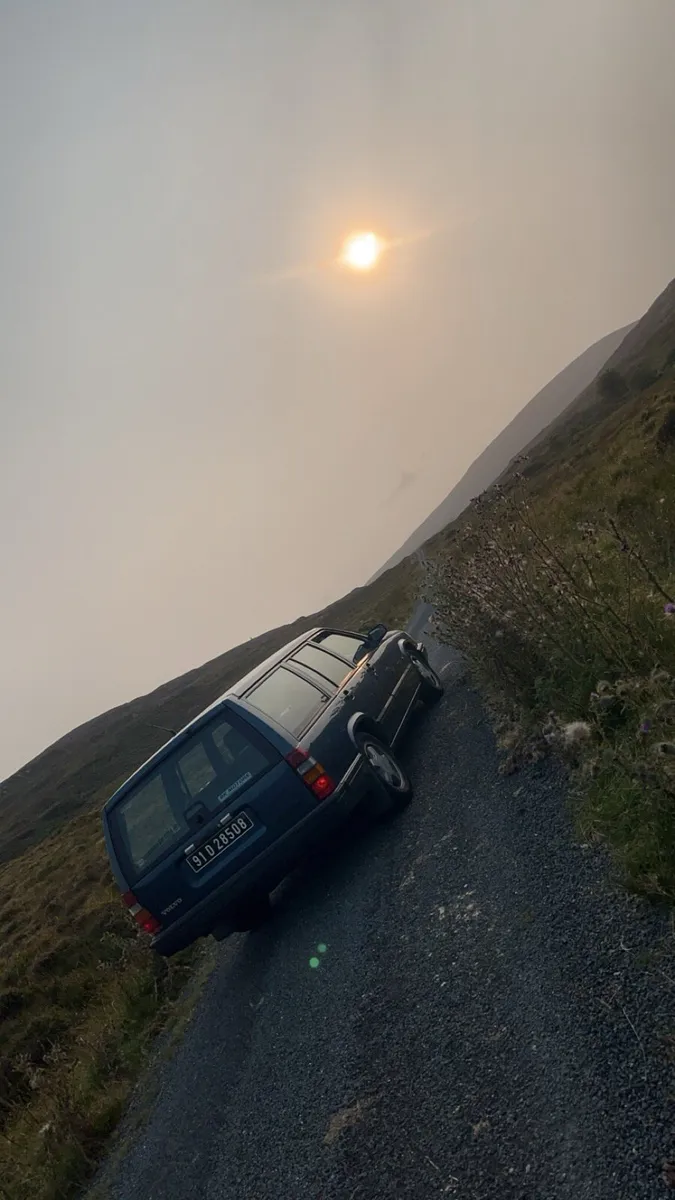 Volvo 940 - Image 2