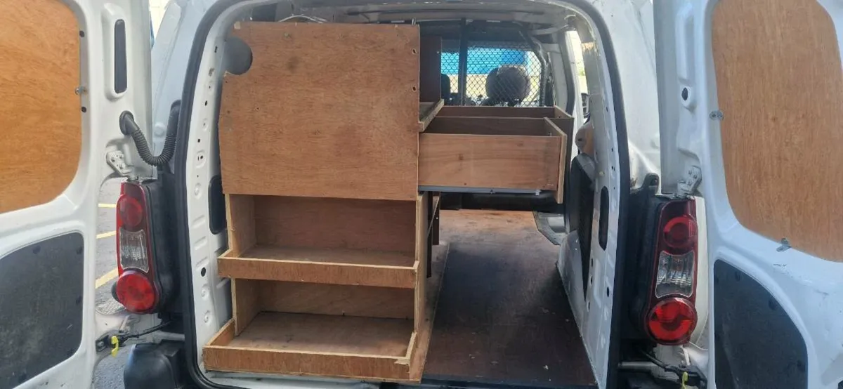 Peugeot Partner - Image 4