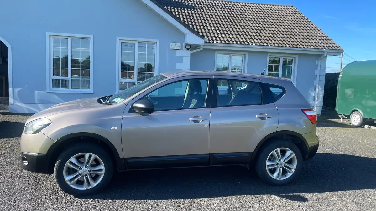 Nissan Qashqai 2011, New NCT, clean. - Image 2