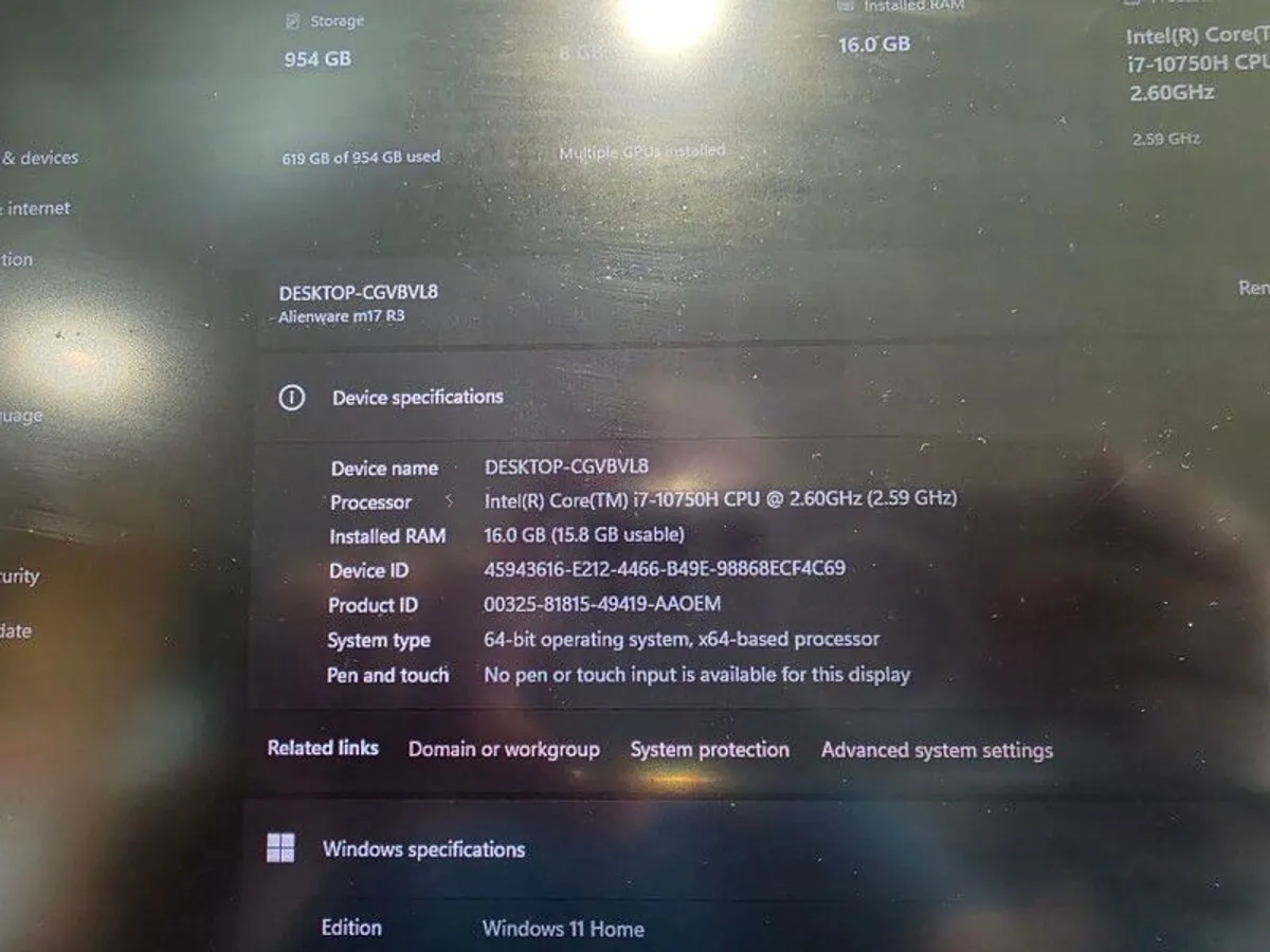 Alienware M17 R3 - Image 4