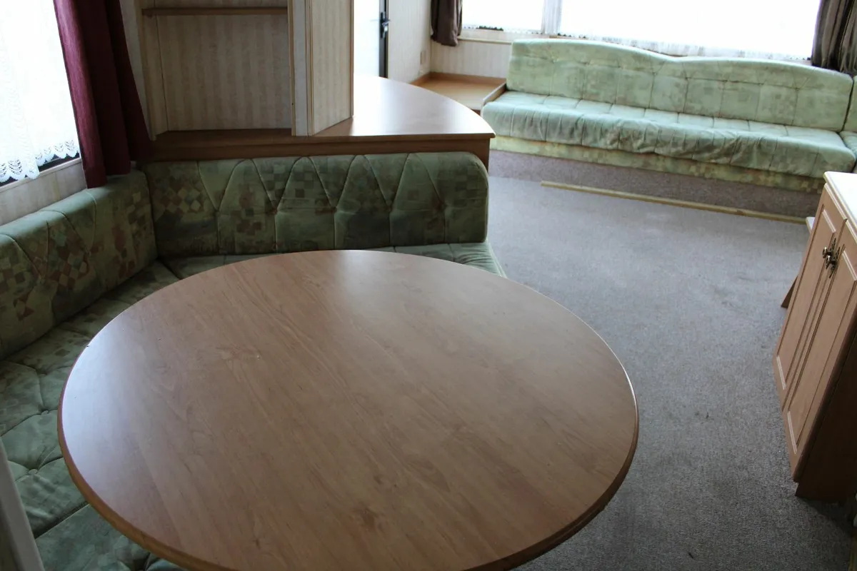 Mobile Home - Image 3
