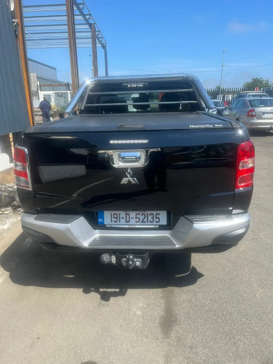 Jeep - Mitsubishi L200 - Image 2