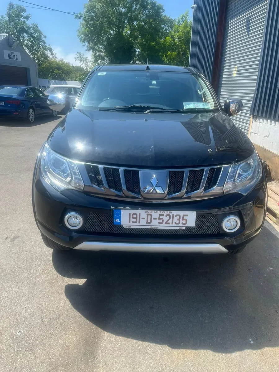 Jeep - Mitsubishi L200 - Image 4
