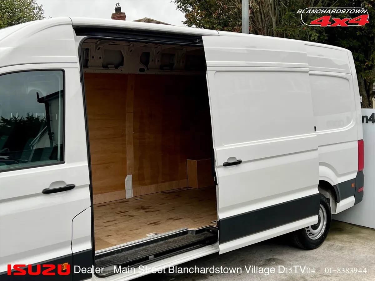 VOLKSWAGEN CRAFTER NEW SHAPE LWB VATQ FINANCE - Image 2