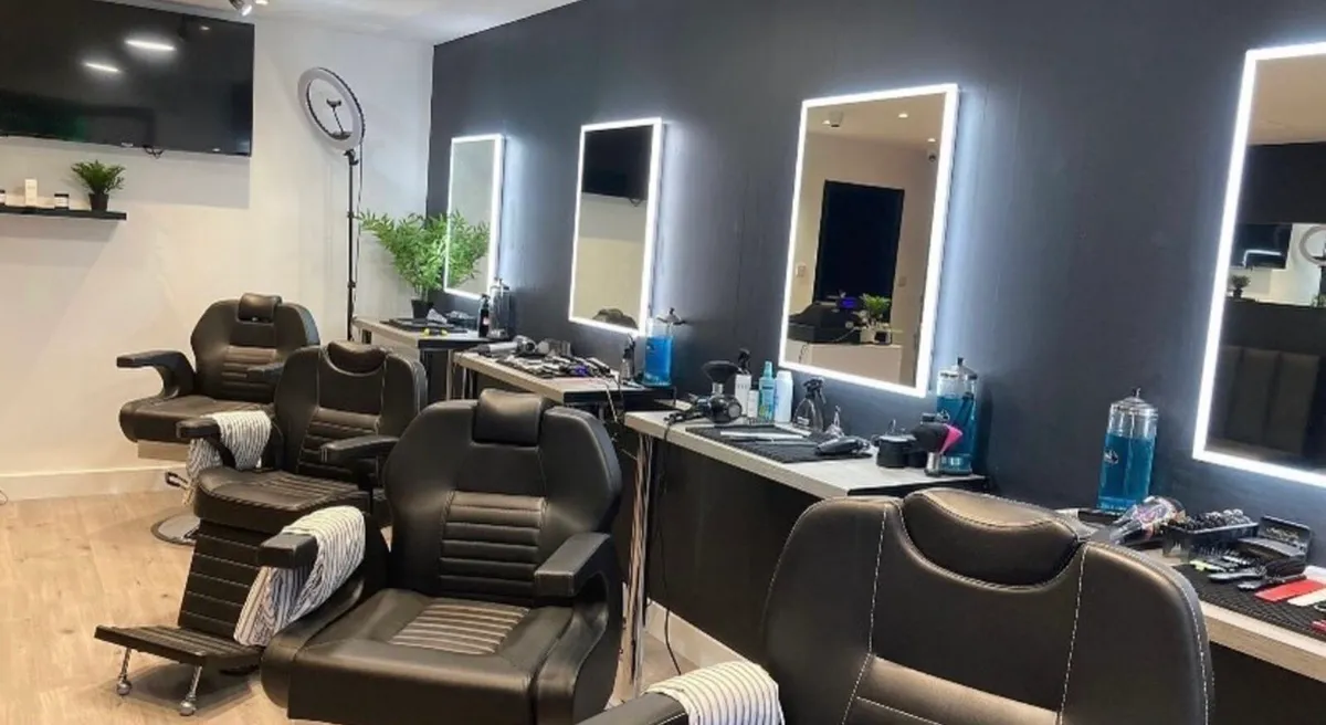 Salon LED Mirrors