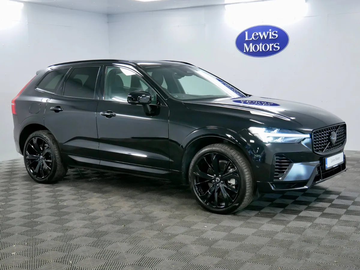 2025 Volvo XC60 T6 RECHARGE PLUS BLACK EDITION - Image 1