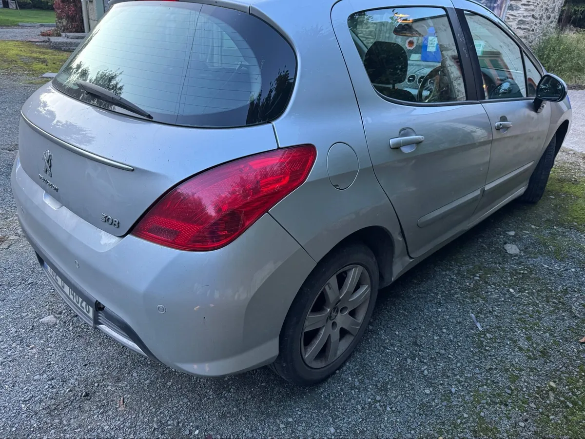 Peugeot 308 2013 - Image 4