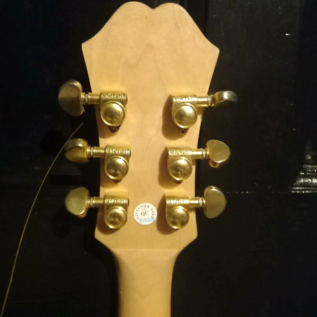 Epiphone Jumbo EJ-200SCE acoustic guitar - Image 3