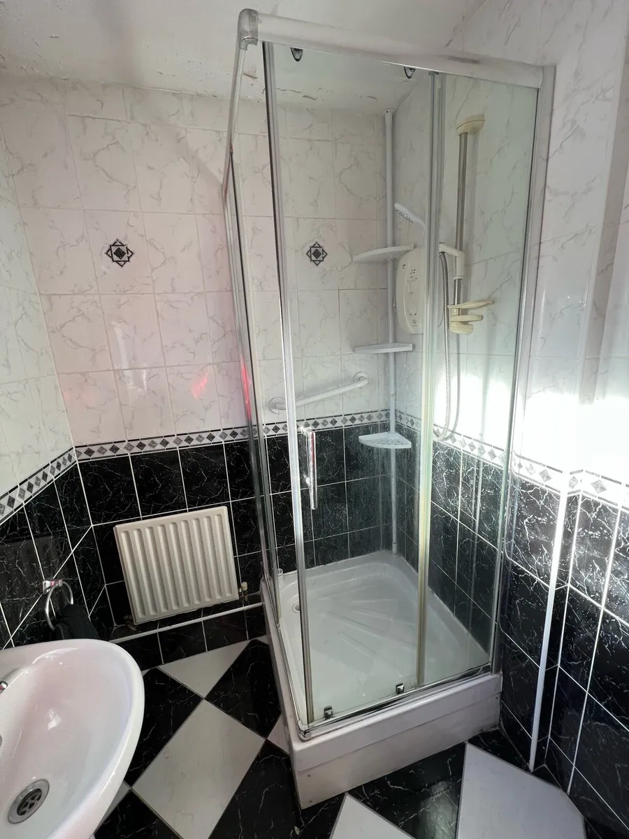 Double Room to rent - Image 4