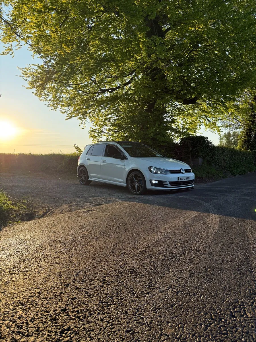 Car - Image 1