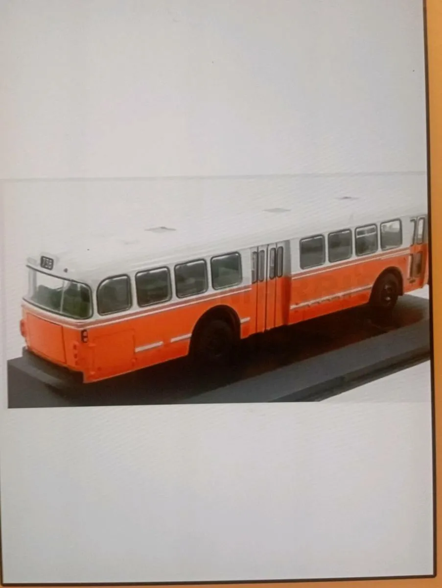 1-76 SCALE EDICOLA - SCANIA -VABIS  D11 AUTOBUS. - Image 2