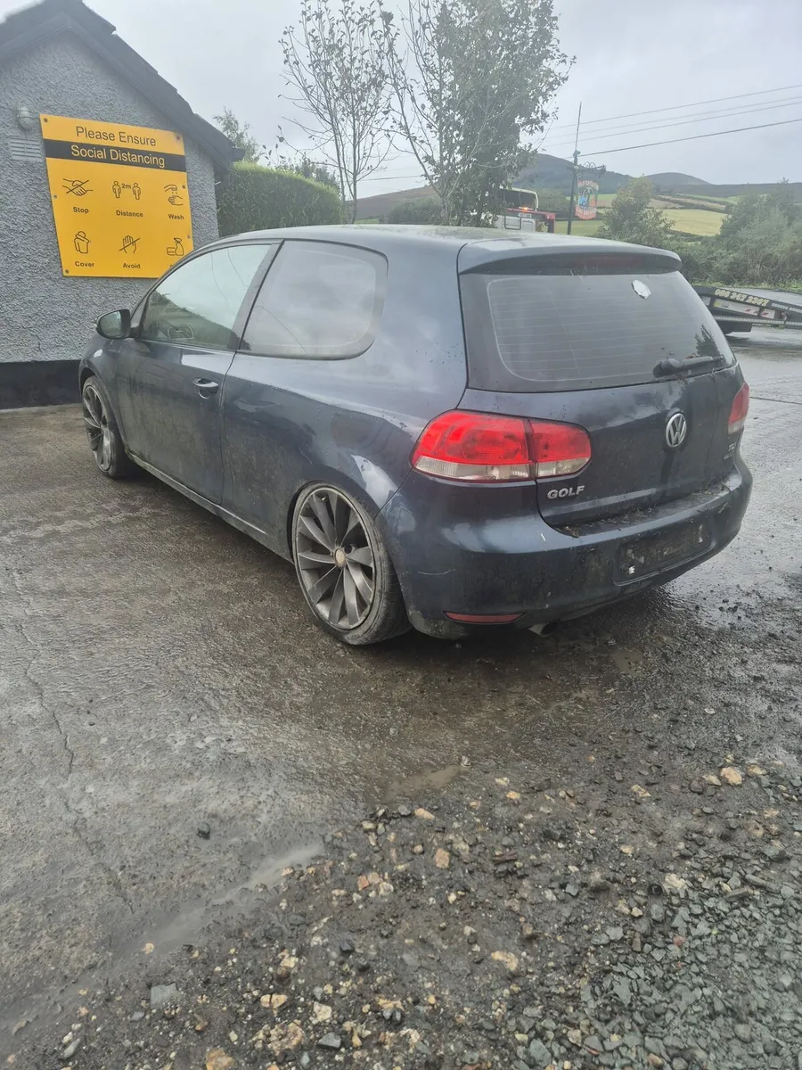 Volkswagen Golf - Breaking only - Image 2