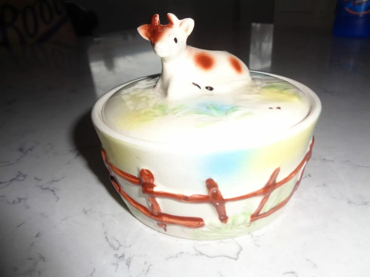 Vintage Ceramic Trinket Holder for Sale - Image 3