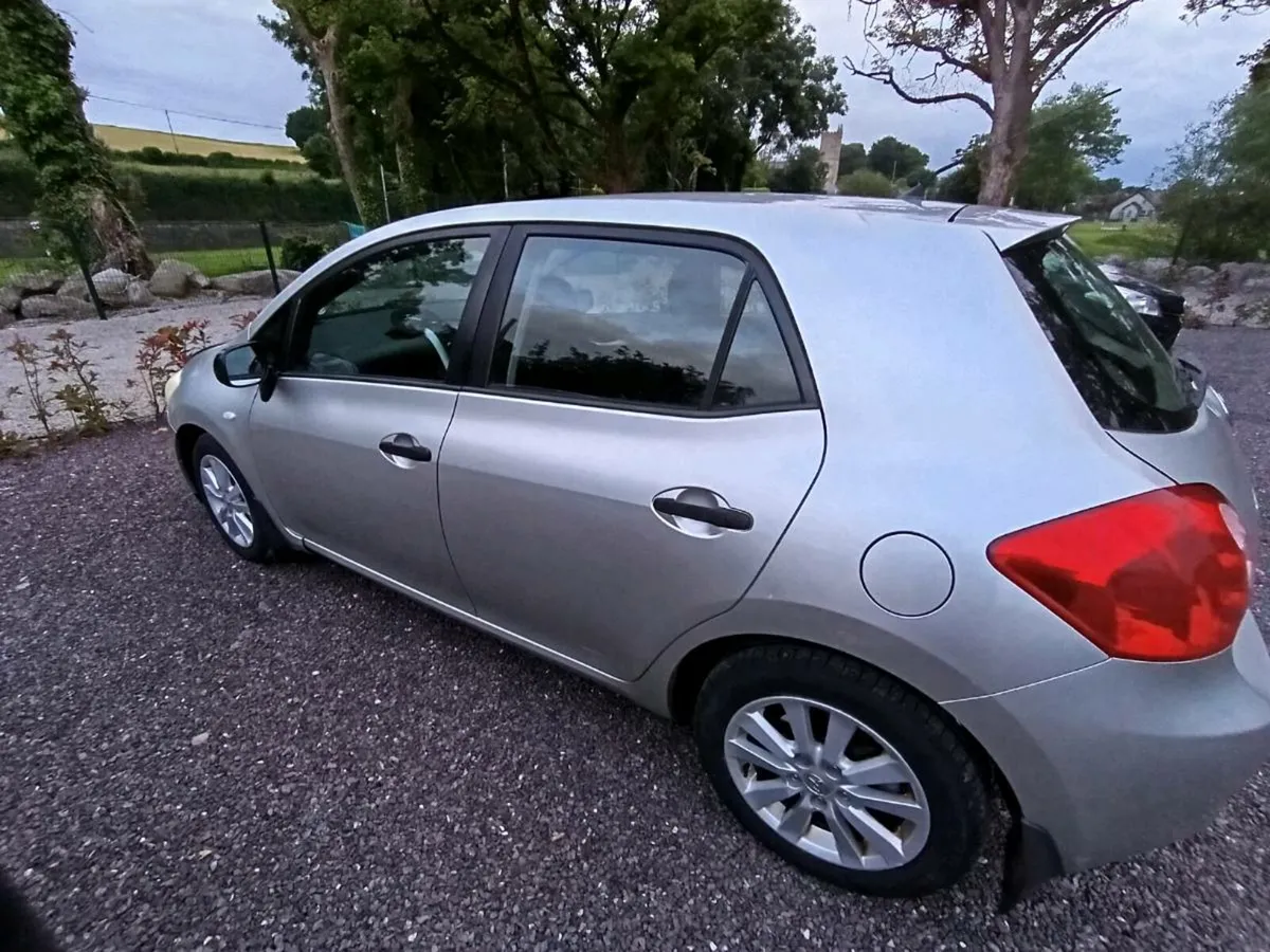 Toyota auris 07 - Image 4