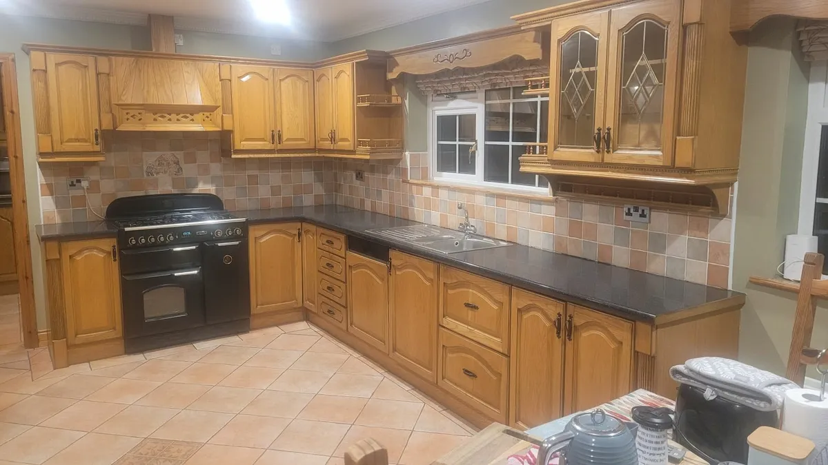 Kitchen - Image 3