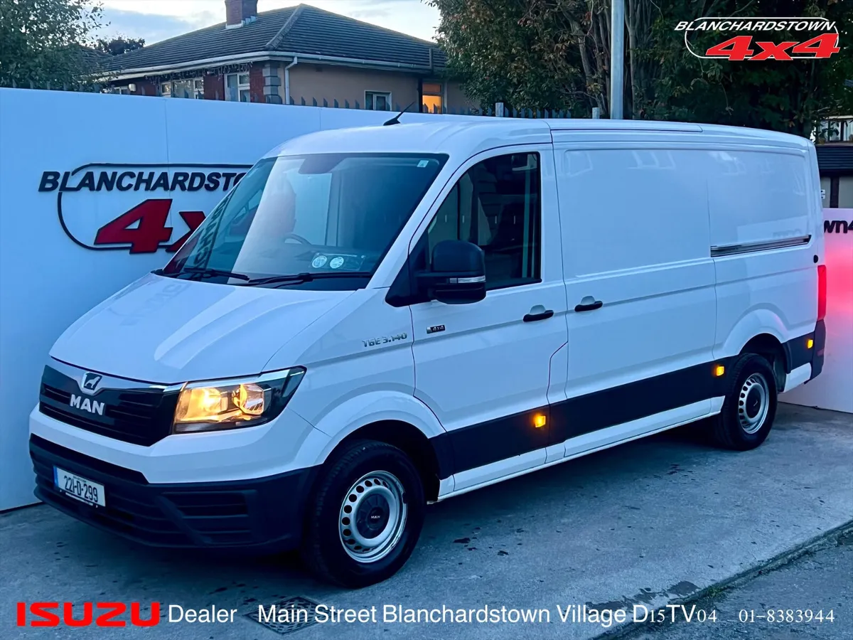 MAN TGE 4x4 DRIVE VAN DOUBLE SLIDE VATQ - Image 1