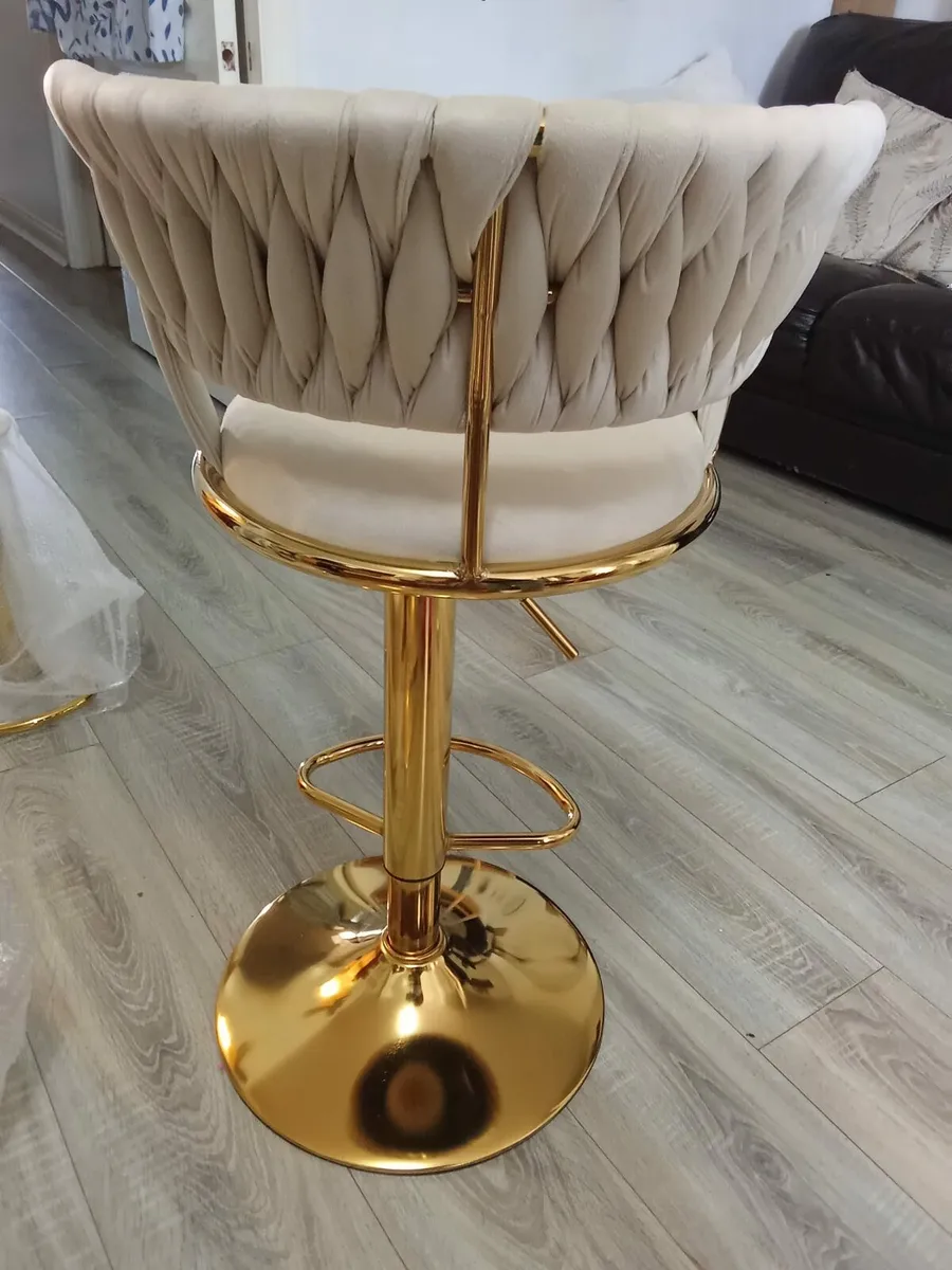 Bar stools/ Swivel Velvet Bar Stool Set Of 2, Adju - Image 3