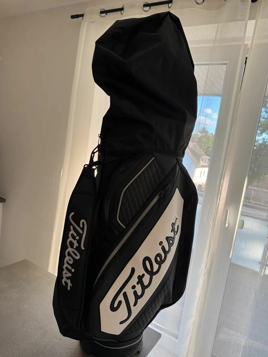 Titleist Tour Series Premium STADRY Cartbag - Image 3