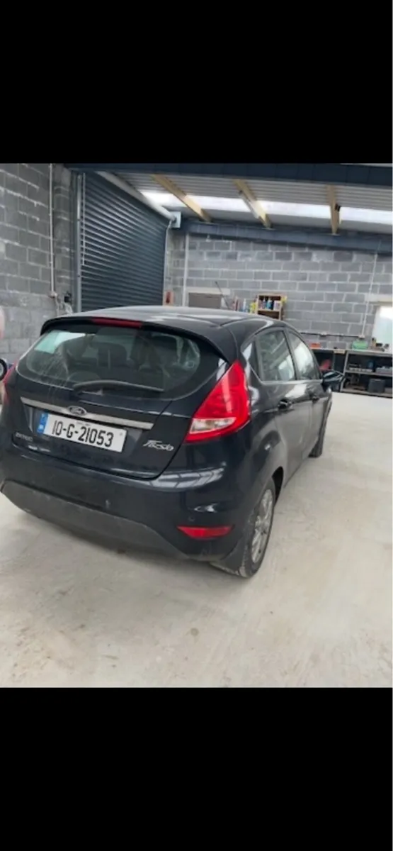 Ford Fiesta Zetec - Image 3