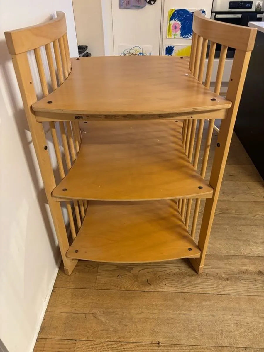 Stokke changing table - Image 3