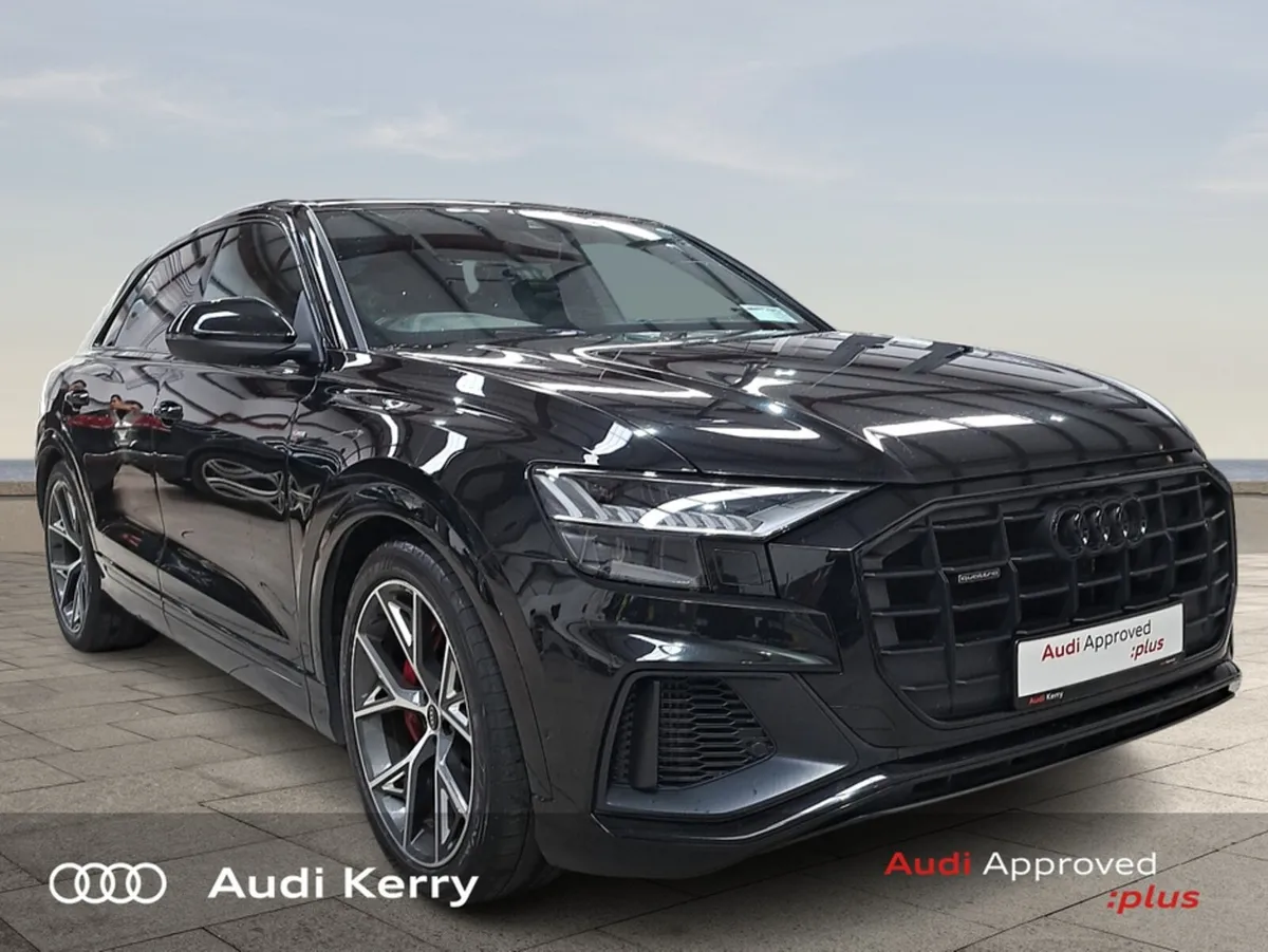Audi Q8 60TFSI E QUATTRO COMPETION AUTOMATIC - Image 1