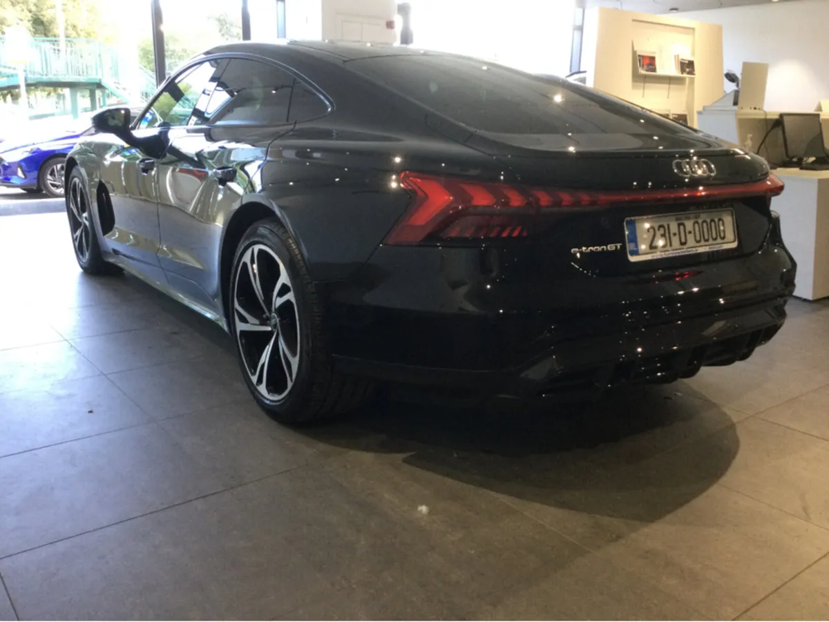 Audi e-tron GT quattro GT QUATTRO ** Very low kms - Image 3