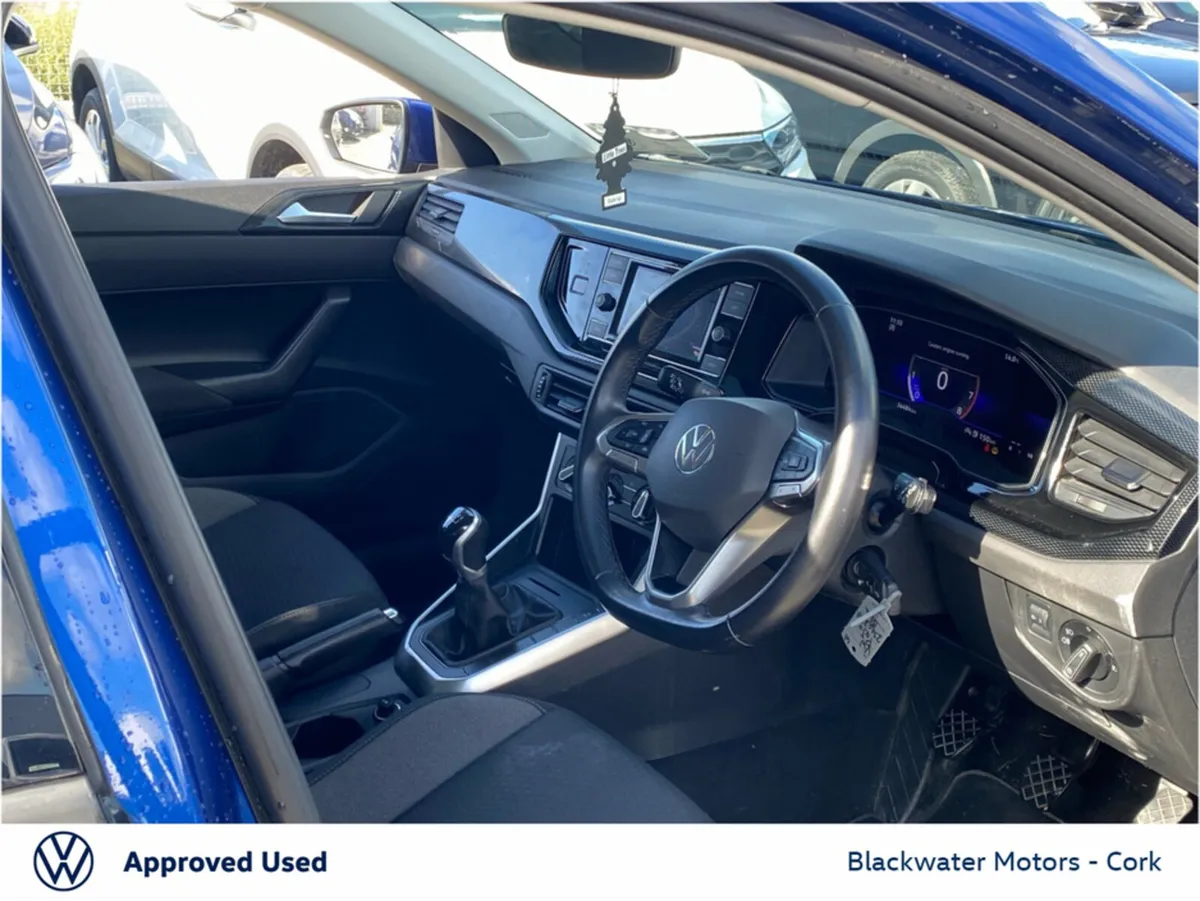 Volkswagen Polo 1.0TSI 95BHP LIFE WITH FLOOR MATS - Image 4