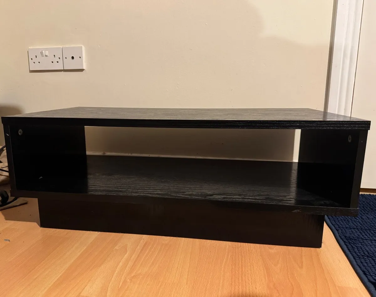 Black coffee table - Image 2