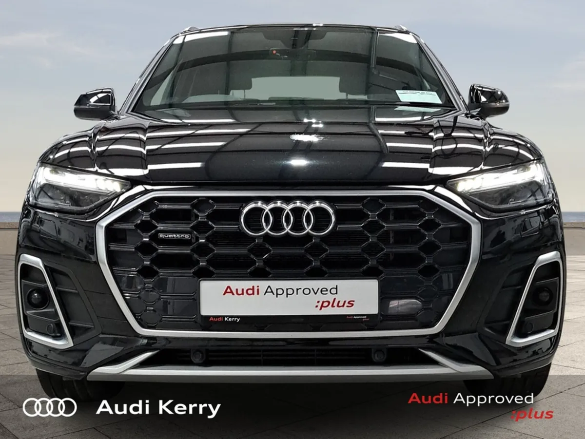Audi Q5 50TFSI E QUATTRO S-LINE AUTOMATIC - Image 2