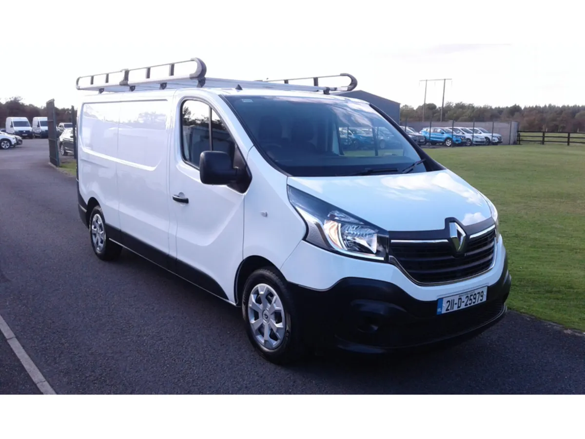 Renault Trafic LL30 ENERGY DCI 120 BUSINESS P - Image 1