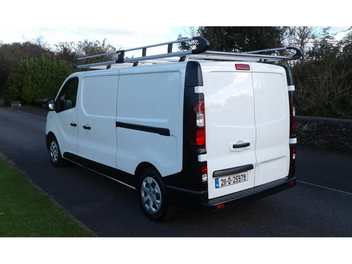 Renault Trafic LL30 ENERGY DCI 120 BUSINESS P - Image 4