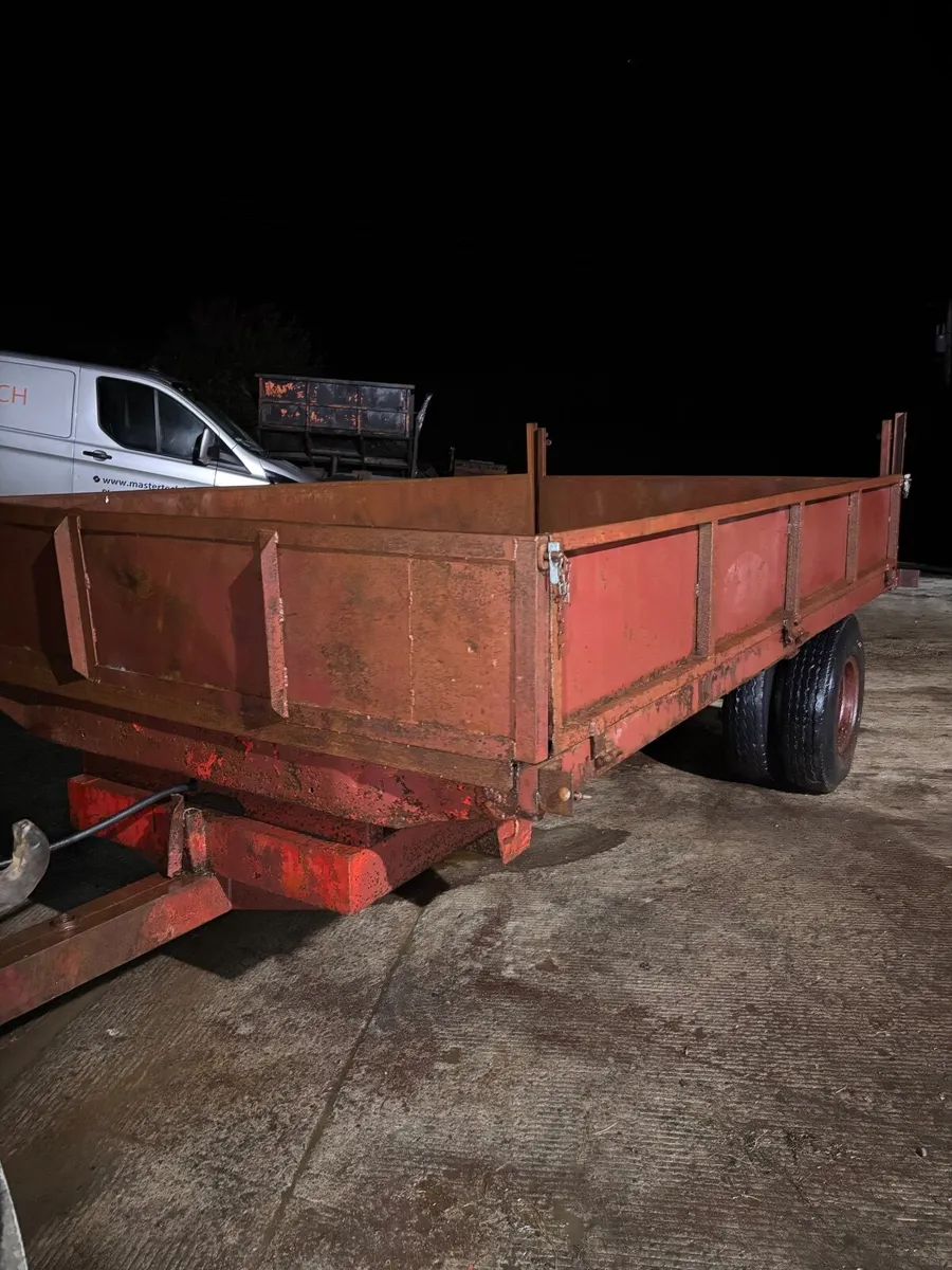 Tipping trailer - Image 2