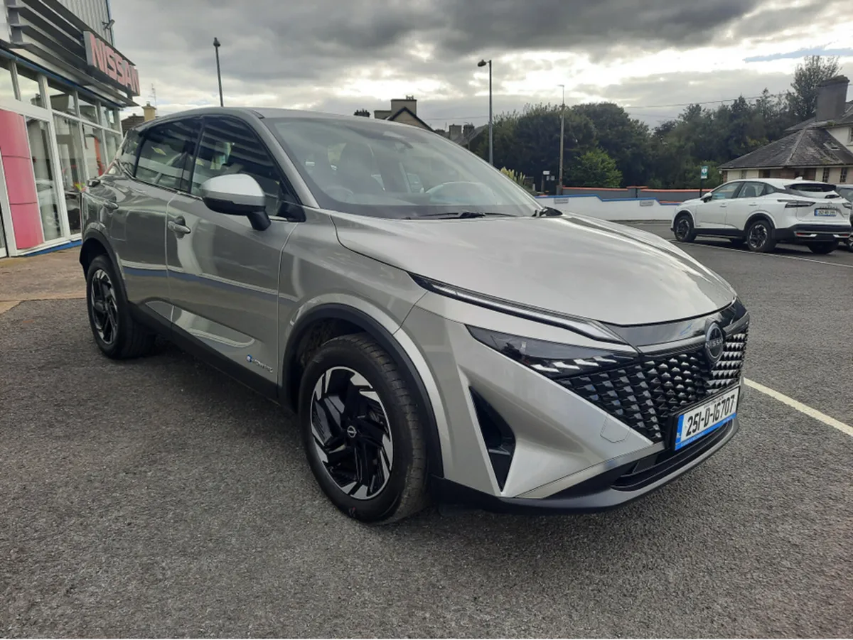 Nissan Qashqai E-POWER SV MY24 4DR A - Image 2